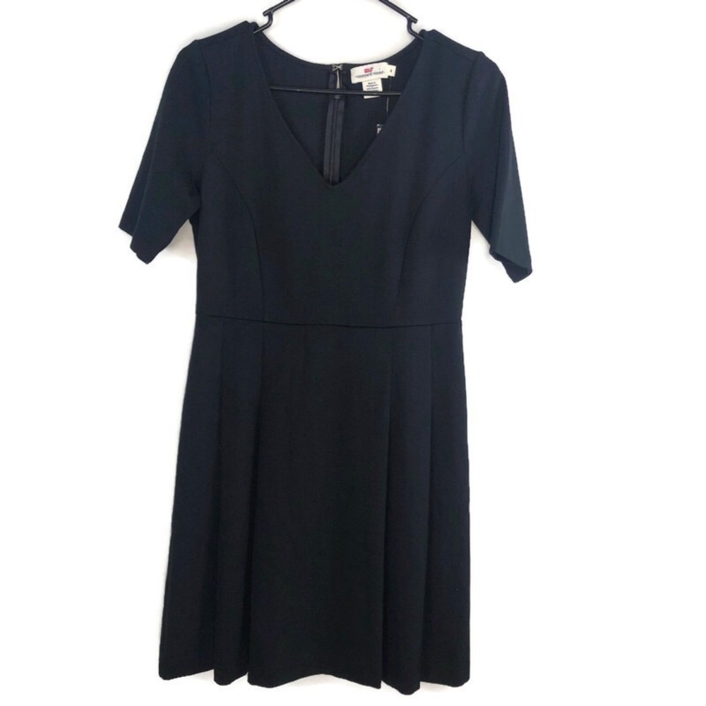 Vineyard Vines Women’s Black Dress NWT Size 4